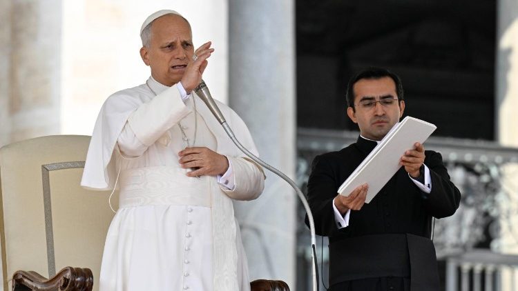 البابا لاوُن الرابع عشر في مقابلته العامة مع المؤمنين: قيامة يسوع المسيح من بين الأموات هي القوة التي تعضدنا